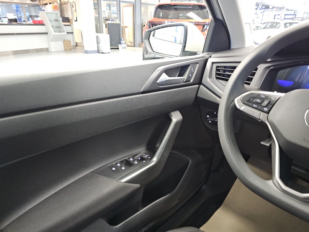 VW Polo bei Hoffmann Automobile in Wolfsburg kaufen und sofort mitnehmen - Bild 17