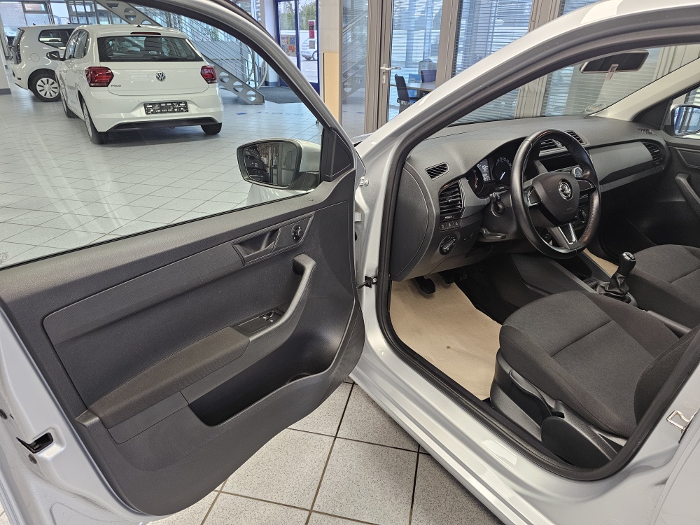 Skoda Fabia bei Hoffmann Automobile in Wolfsburg kaufen und sofort mitnehmen - Bild 13