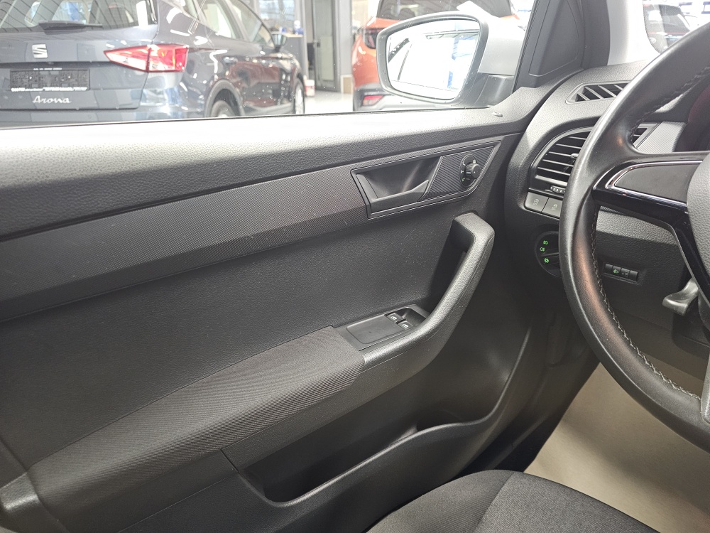 Skoda Fabia bei Hoffmann Automobile in Wolfsburg kaufen und sofort mitnehmen - Bild 9