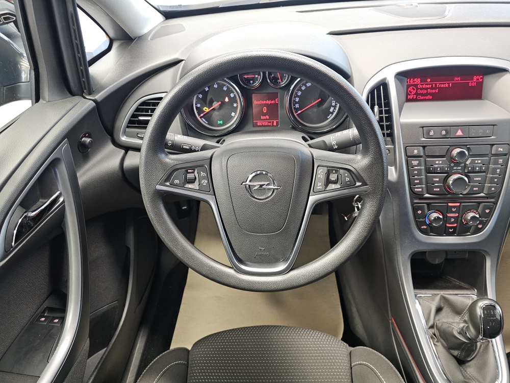 Opel Astra  bei Hoffmann Automobile in Wolfsburg kaufen und sofort mitnehmen - Bild 15