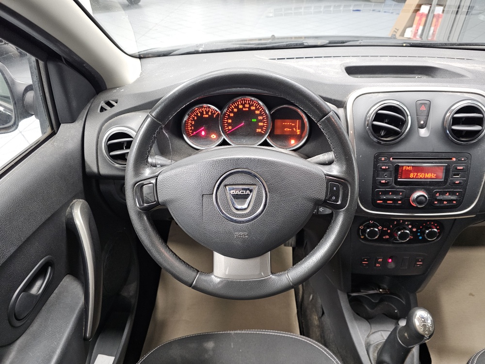 Dacia Logan MCV bei Hoffmann Automobile in Wolfsburg kaufen und sofort mitnehmen - Bild 12