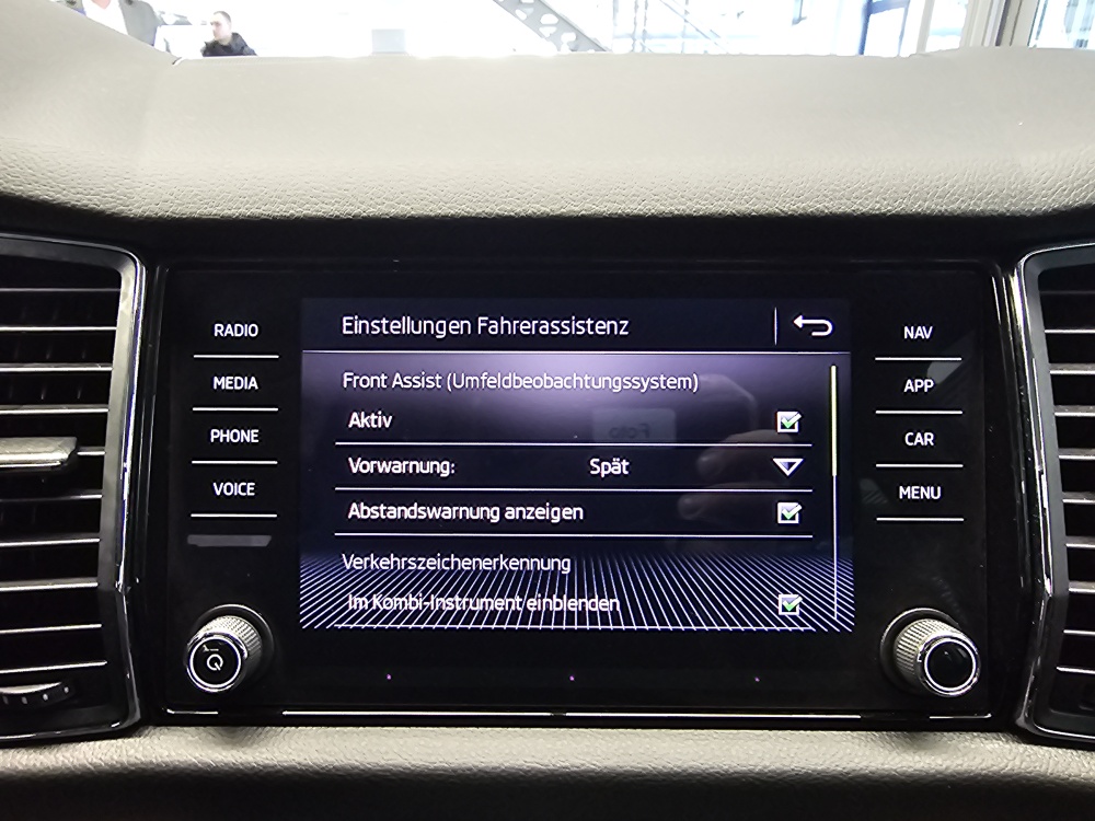 Skoda Kodiaq bei Hoffmann Automobile in Wolfsburg kaufen und sofort mitnehmen - Bild 18