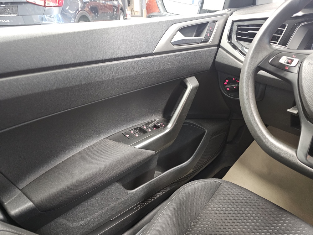 VW Polo bei Hoffmann Automobile in Wolfsburg kaufen und sofort mitnehmen - Bild 17