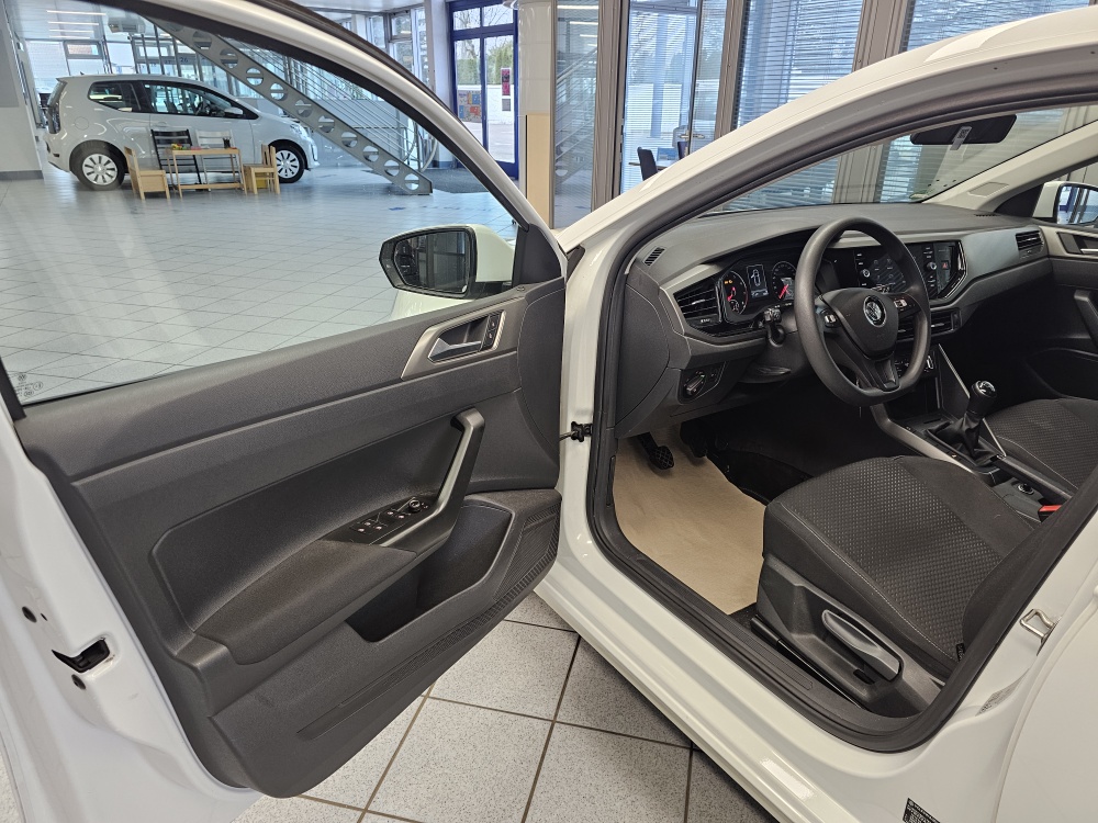 VW Polo bei Hoffmann Automobile in Wolfsburg kaufen und sofort mitnehmen - Bild 22