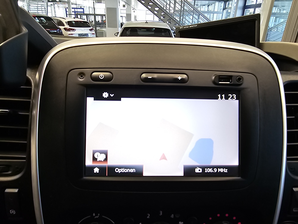 Nissan NV300 bei Hoffmann Automobile in Wolfsburg kaufen und sofort mitnehmen - Bild 10