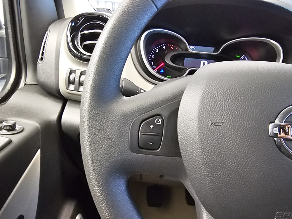 Nissan NV300 bei Hoffmann Automobile in Wolfsburg kaufen und sofort mitnehmen - Bild 12