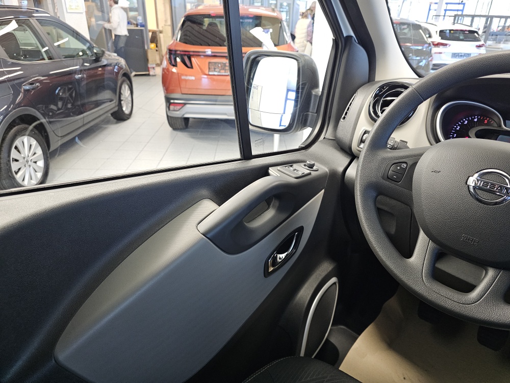 Nissan NV300 bei Hoffmann Automobile in Wolfsburg kaufen und sofort mitnehmen - Bild 13