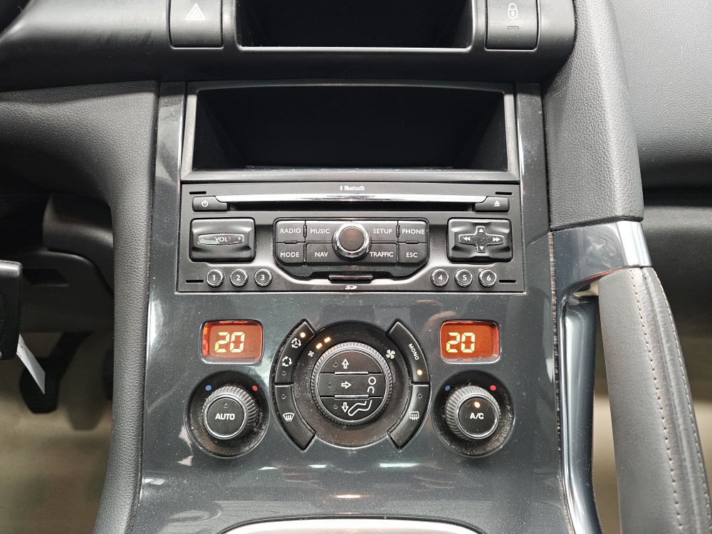 Peugeot 3008  bei Hoffmann Automobile in Wolfsburg kaufen und sofort mitnehmen - Bild 12