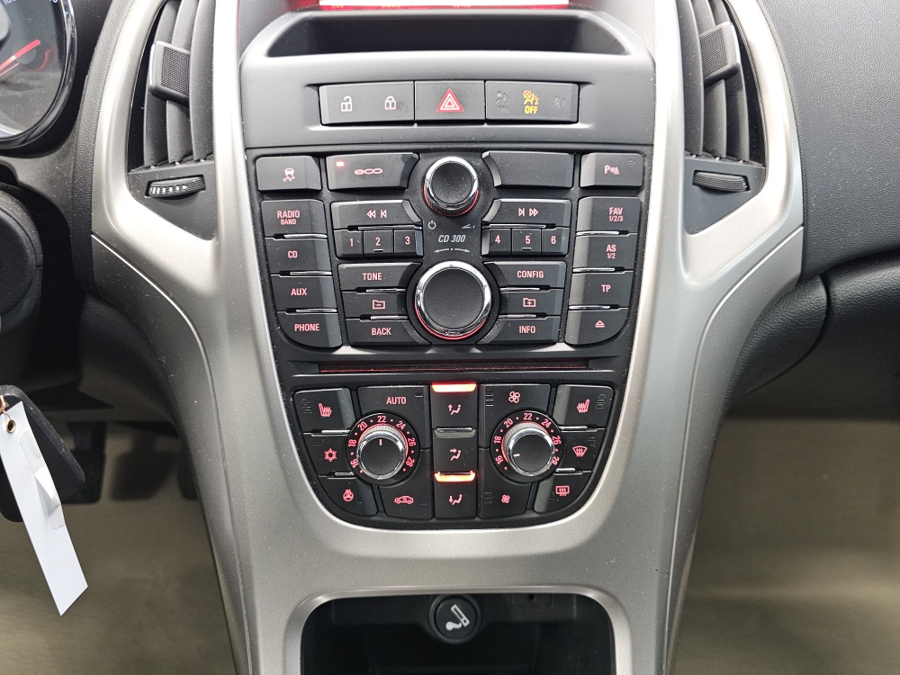 Opel Astra GTC  bei Hoffmann Automobile in Wolfsburg kaufen und sofort mitnehmen - Bild 10