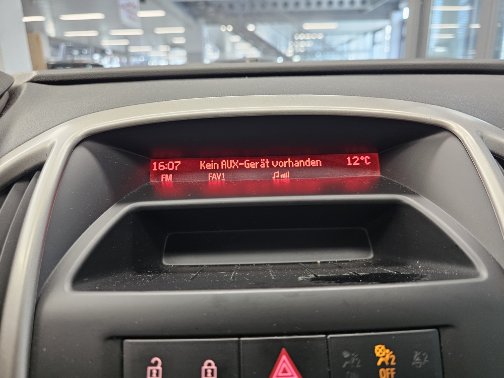 Opel Astra GTC  bei Hoffmann Automobile in Wolfsburg kaufen und sofort mitnehmen - Bild 11