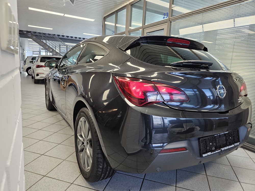 Opel Astra GTC  bei Hoffmann Automobile in Wolfsburg kaufen und sofort mitnehmen - Bild 3