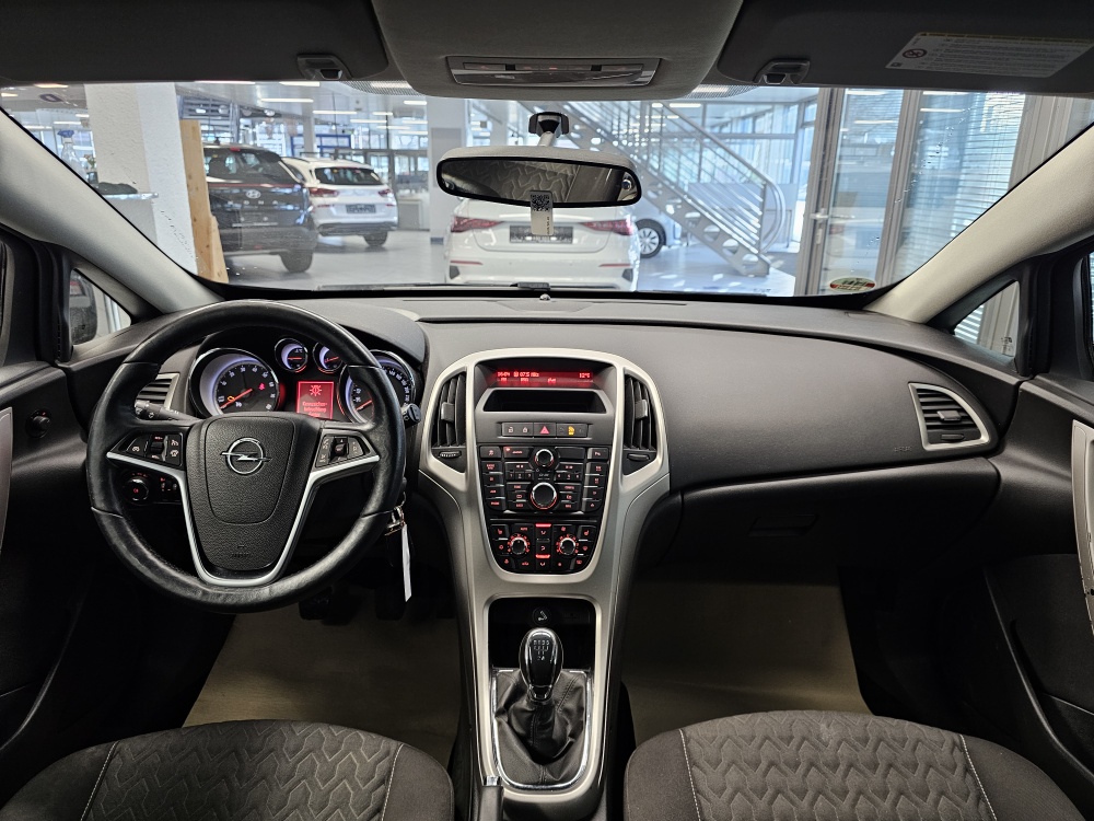Opel Astra GTC  bei Hoffmann Automobile in Wolfsburg kaufen und sofort mitnehmen - Bild 8