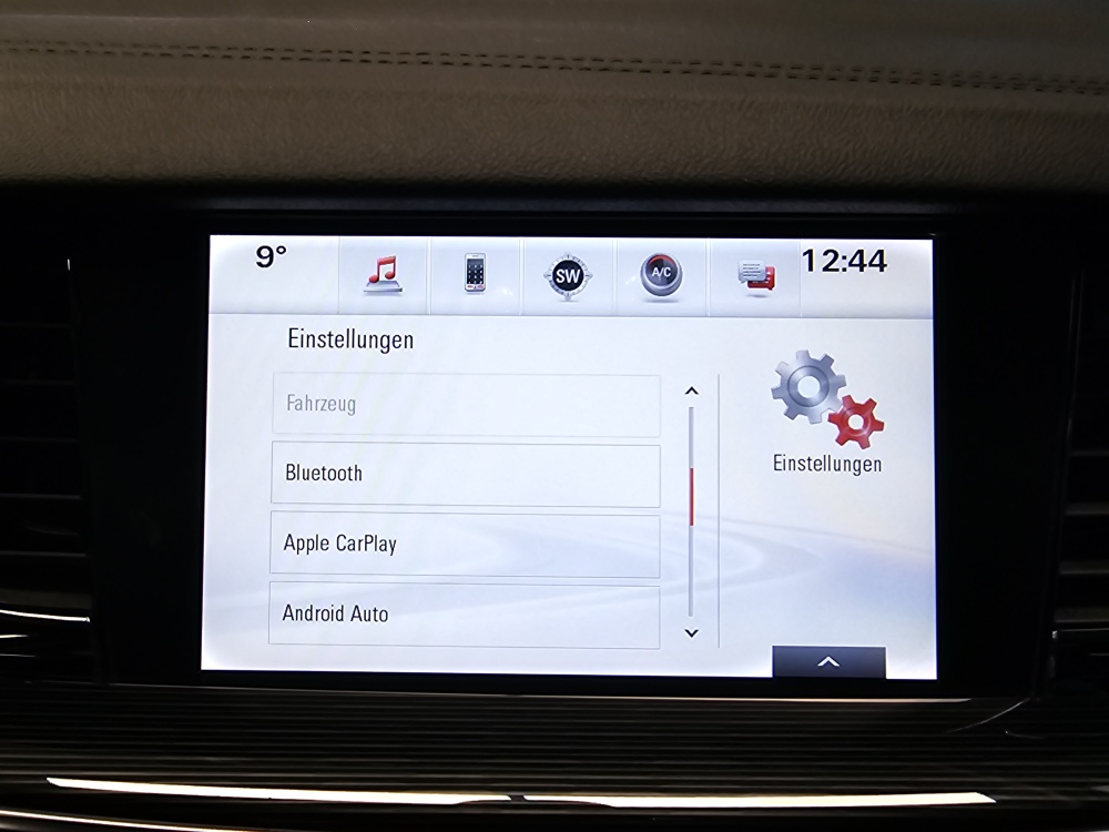 Opel Insignia Sportstourer  bei Hoffmann Automobile in Wolfsburg kaufen und sofort mitnehmen - Bild 17