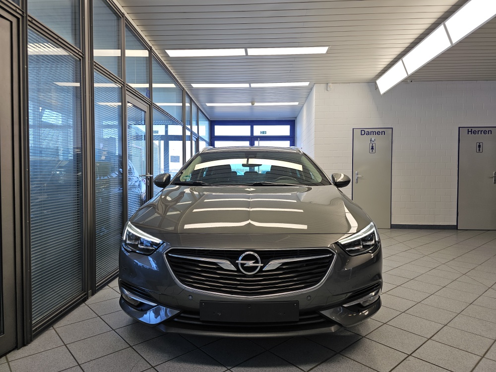 Opel Insignia Sportstourer  bei Hoffmann Automobile in Wolfsburg kaufen und sofort mitnehmen - Bild 29