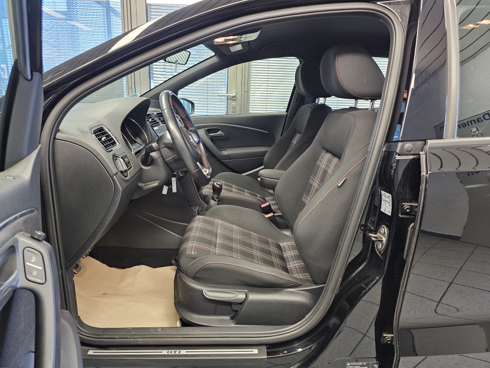 VW Polo bei Hoffmann Automobile in Wolfsburg kaufen und sofort mitnehmen - Bild 18