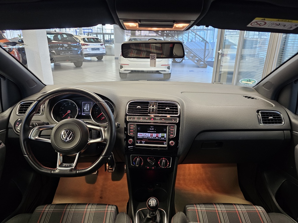 VW Polo bei Hoffmann Automobile in Wolfsburg kaufen und sofort mitnehmen - Bild 7