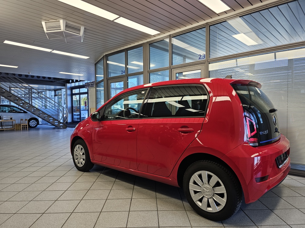 VW e-up!  bei Hoffmann Automobile in Wolfsburg kaufen und sofort mitnehmen - Bild 17