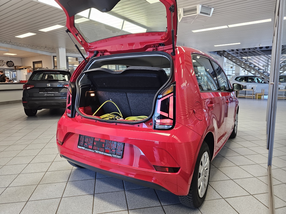 VW e-up!  bei Hoffmann Automobile in Wolfsburg kaufen und sofort mitnehmen - Bild 2