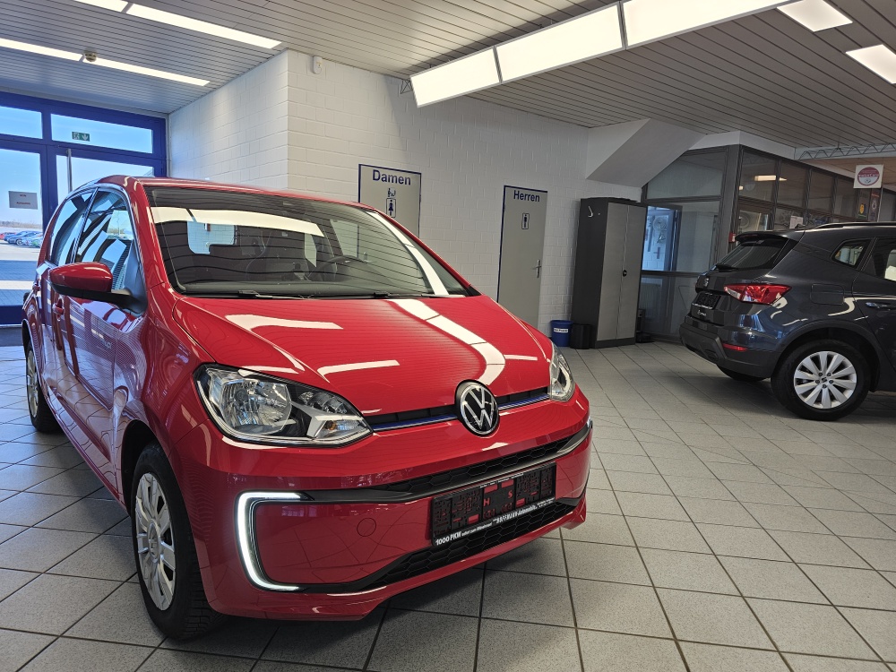 VW e-up!  bei Hoffmann Automobile in Wolfsburg kaufen und sofort mitnehmen - Bild 20