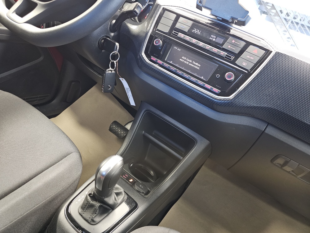 VW e-up!  bei Hoffmann Automobile in Wolfsburg kaufen und sofort mitnehmen - Bild 9