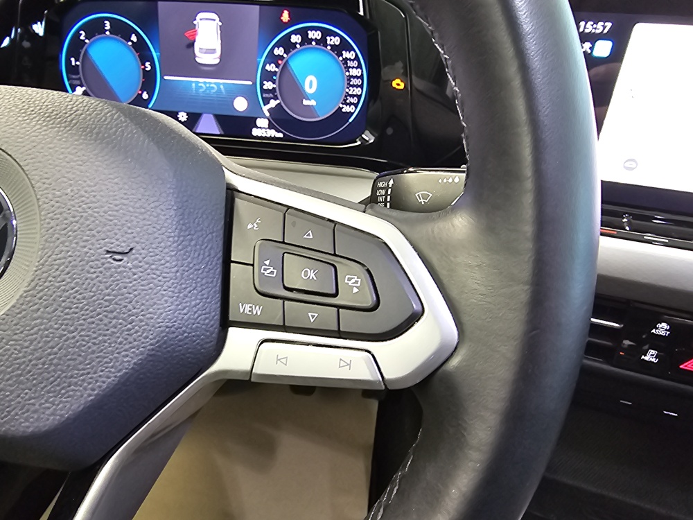 VW Golf Variant bei Hoffmann Automobile in Wolfsburg kaufen und sofort mitnehmen - Bild 18