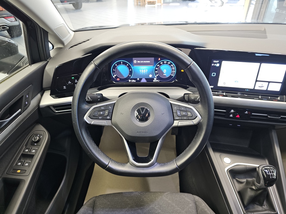 VW Golf Variant bei Hoffmann Automobile in Wolfsburg kaufen und sofort mitnehmen - Bild 21
