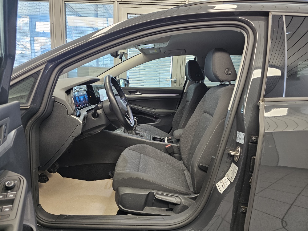 VW Golf Variant bei Hoffmann Automobile in Wolfsburg kaufen und sofort mitnehmen - Bild 23