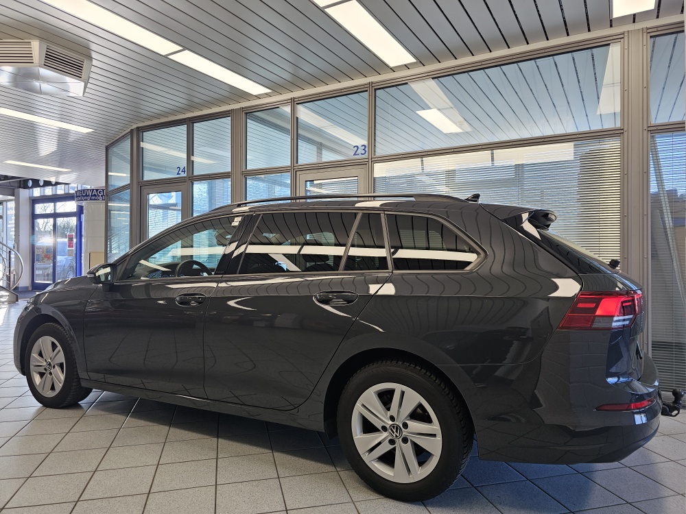 VW Golf Variant bei Hoffmann Automobile in Wolfsburg kaufen und sofort mitnehmen - Bild 25