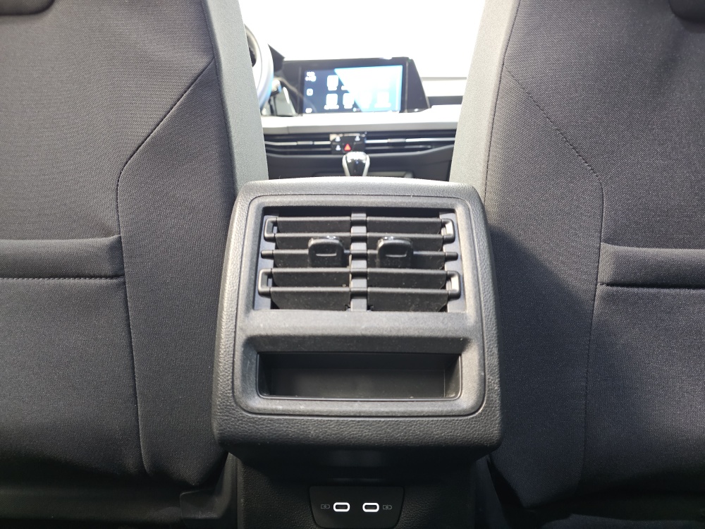 VW Golf Variant bei Hoffmann Automobile in Wolfsburg kaufen und sofort mitnehmen - Bild 7