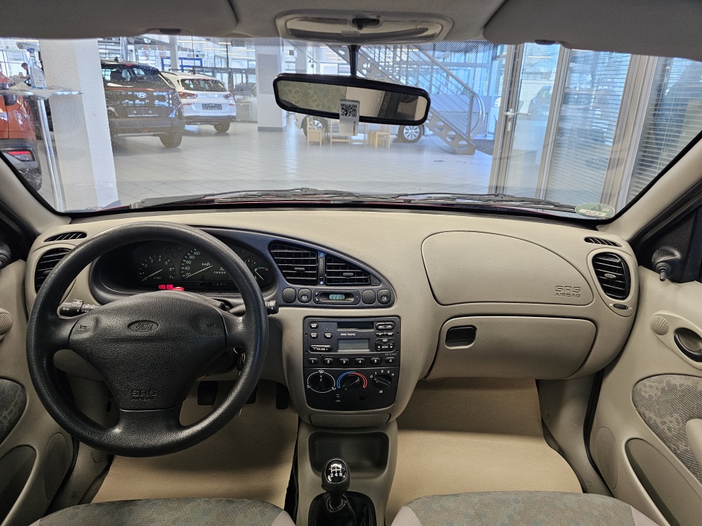 Ford Fiesta bei Hoffmann Automobile in Wolfsburg kaufen und sofort mitnehmen - Bild 6