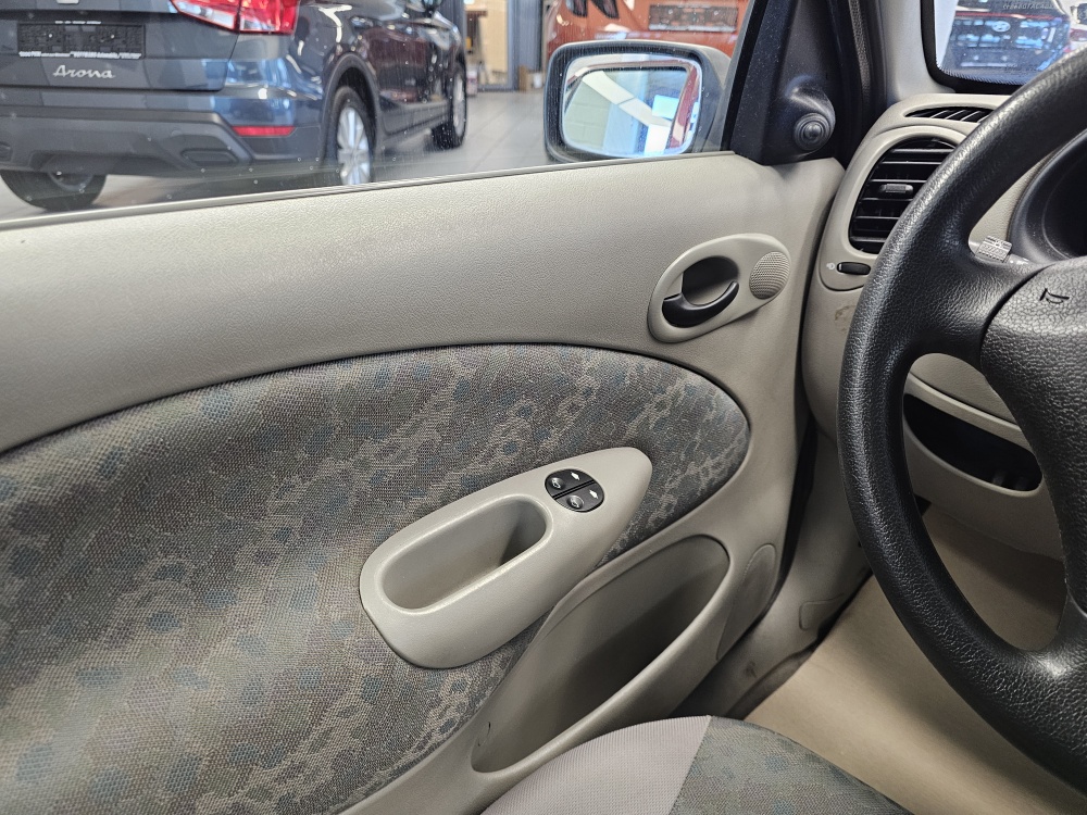 Ford Fiesta bei Hoffmann Automobile in Wolfsburg kaufen und sofort mitnehmen - Bild 9