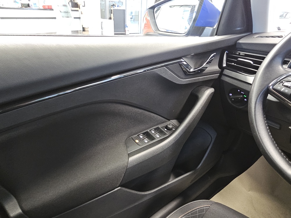 Skoda Kamiq bei Hoffmann Automobile in Wolfsburg kaufen und sofort mitnehmen - Bild 16