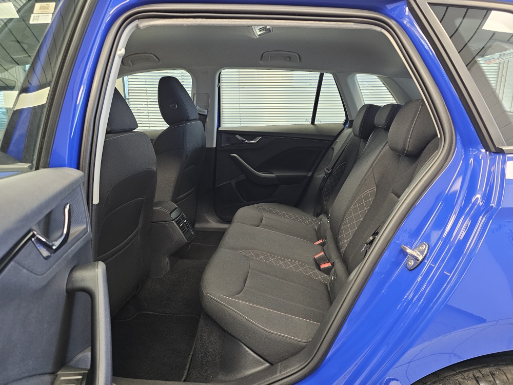 Skoda Kamiq bei Hoffmann Automobile in Wolfsburg kaufen und sofort mitnehmen - Bild 4