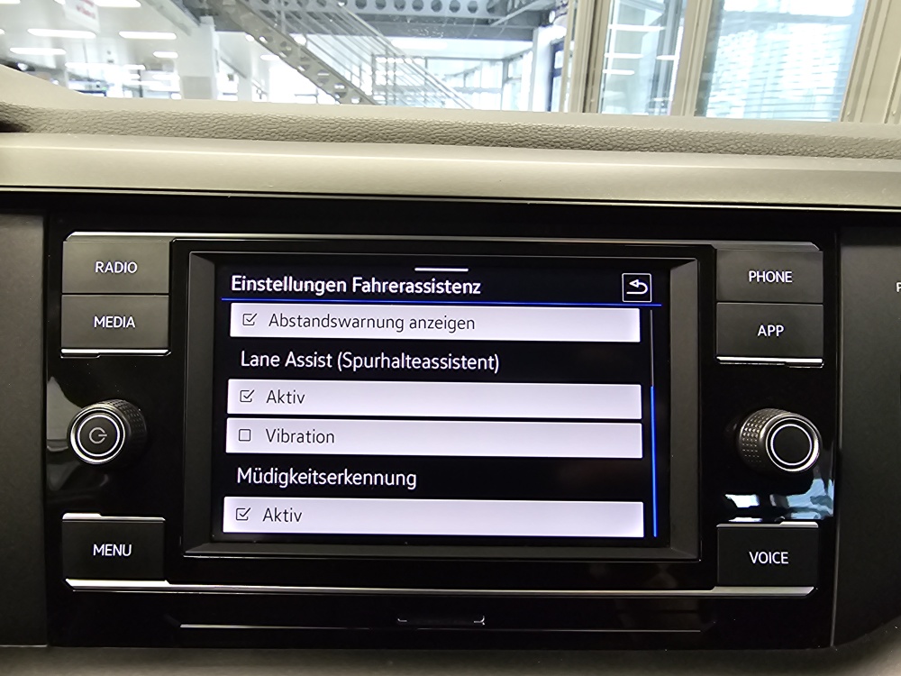 VW Taigo bei Hoffmann Automobile in Wolfsburg kaufen und sofort mitnehmen - Bild 11