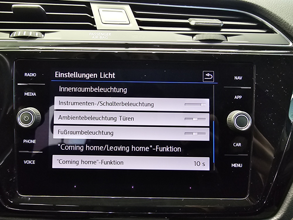 VW Touran  bei Hoffmann Automobile in Wolfsburg kaufen und sofort mitnehmen - Bild 12