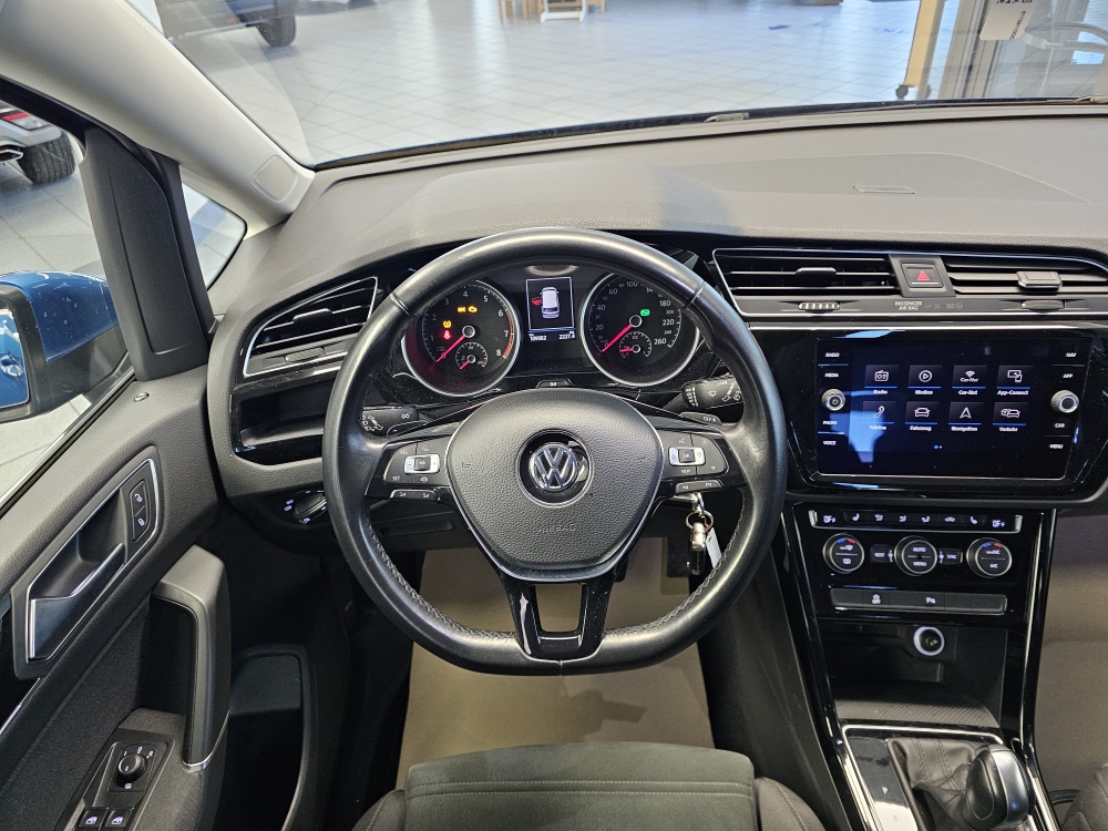 VW Touran  bei Hoffmann Automobile in Wolfsburg kaufen und sofort mitnehmen - Bild 20