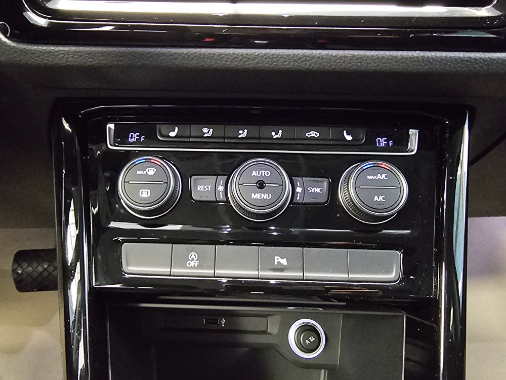 VW Touran  bei Hoffmann Automobile in Wolfsburg kaufen und sofort mitnehmen - Bild 7