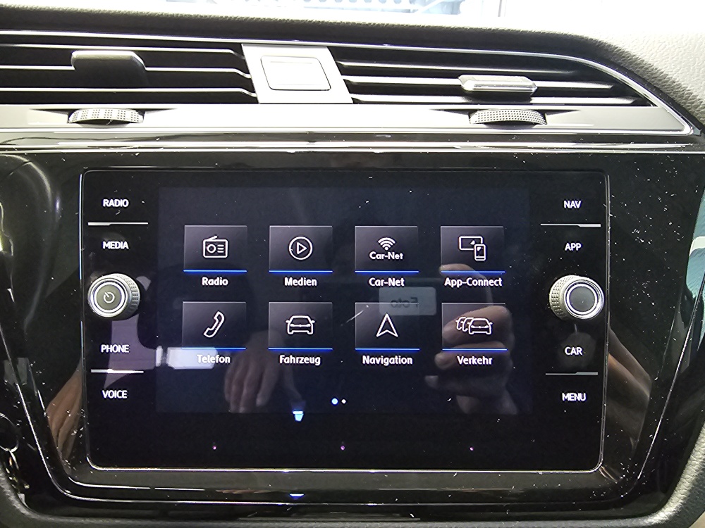 VW Touran  bei Hoffmann Automobile in Wolfsburg kaufen und sofort mitnehmen - Bild 8