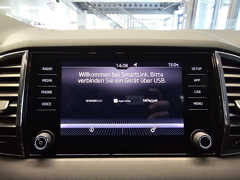 Skoda Karoq  bei Hoffmann Automobile in Wolfsburg kaufen und sofort mitnehmen - Bild 10