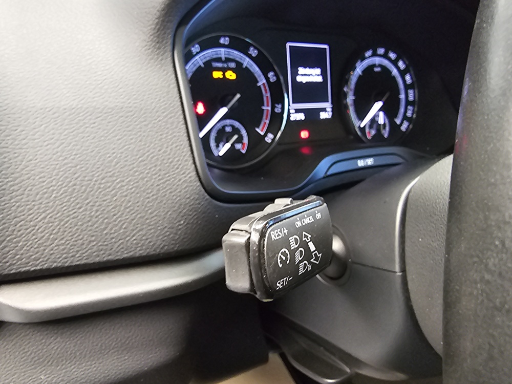 Skoda Karoq  bei Hoffmann Automobile in Wolfsburg kaufen und sofort mitnehmen - Bild 19