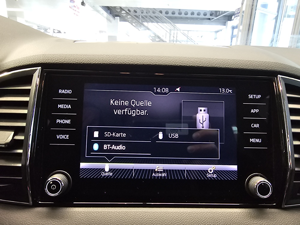 Skoda Karoq  bei Hoffmann Automobile in Wolfsburg kaufen und sofort mitnehmen - Bild 9