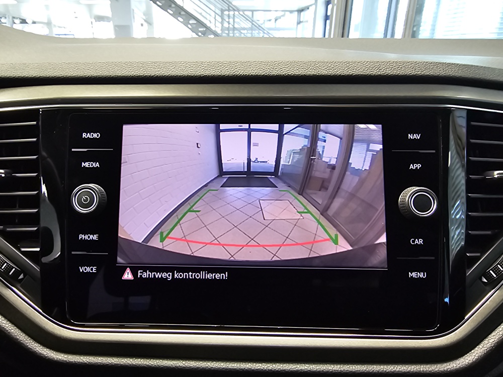 VW T-Roc  bei Hoffmann Automobile in Wolfsburg kaufen und sofort mitnehmen - Bild 15