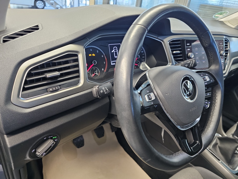 VW T-Roc  bei Hoffmann Automobile in Wolfsburg kaufen und sofort mitnehmen - Bild 20