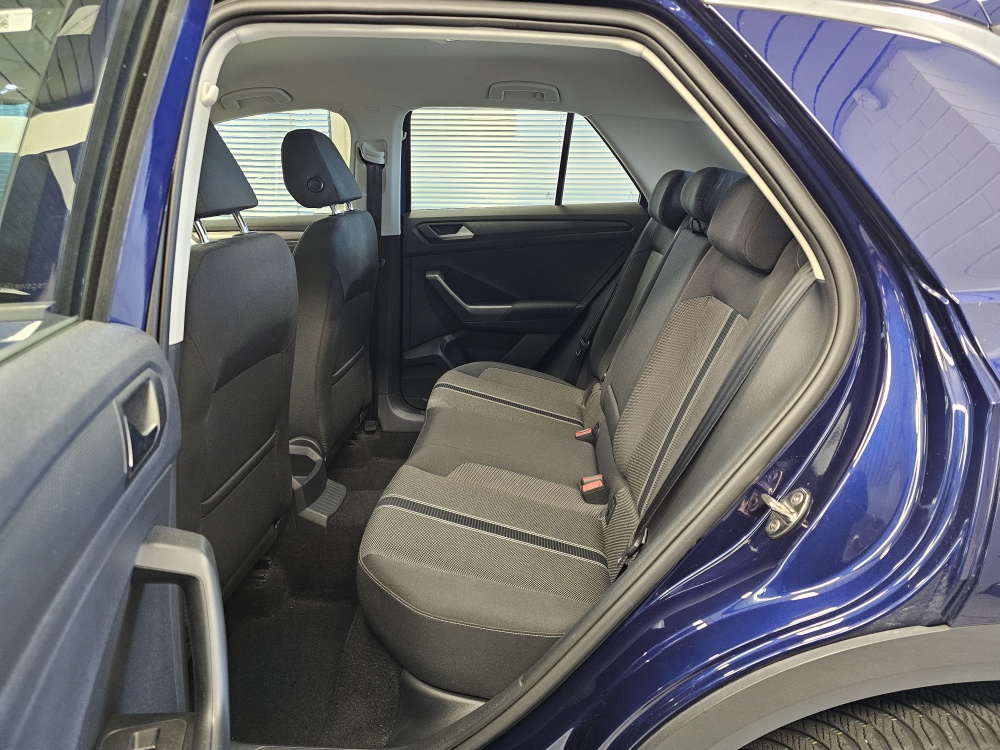 VW T-Roc  bei Hoffmann Automobile in Wolfsburg kaufen und sofort mitnehmen - Bild 4