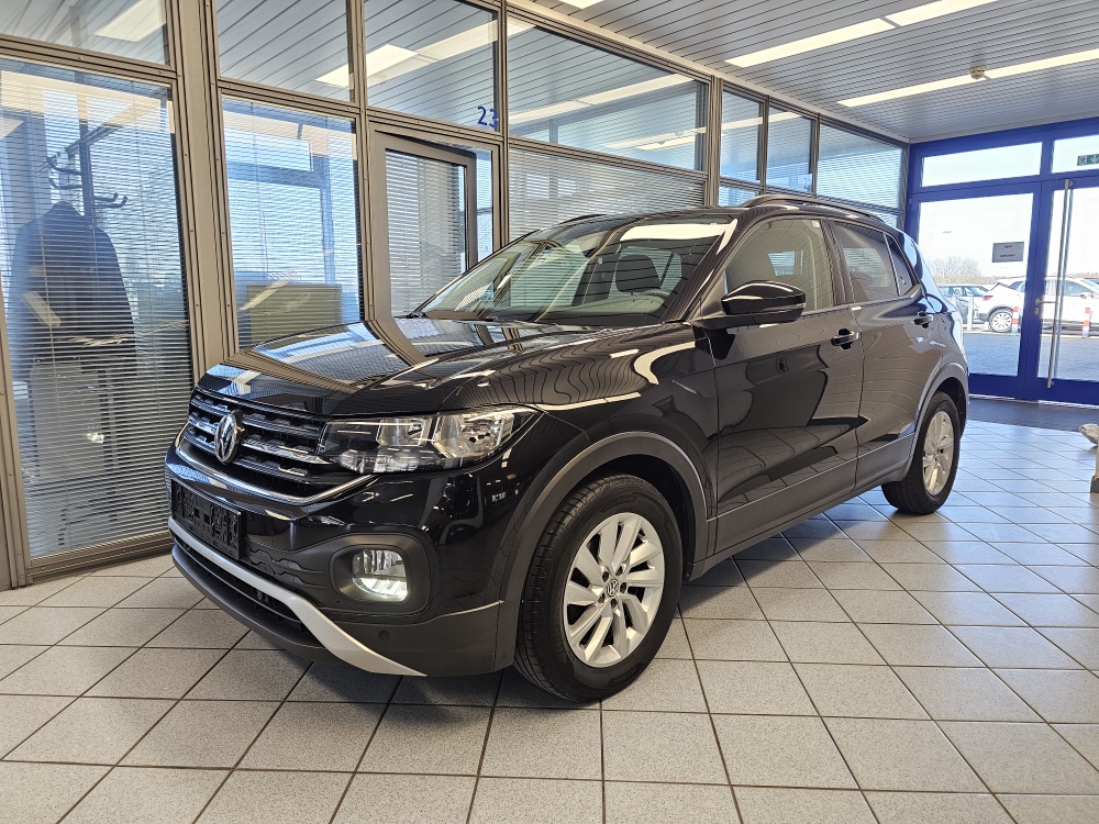 VW T-Cross Life für nur 15.900,- € bei Hoffmann Automobile in Wolfsburg kaufen und sofort mitnehmen
