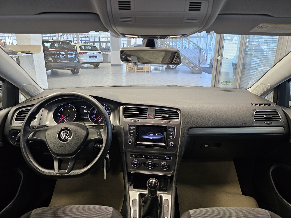 VW Golf  bei Hoffmann Automobile in Wolfsburg kaufen und sofort mitnehmen - Bild 5