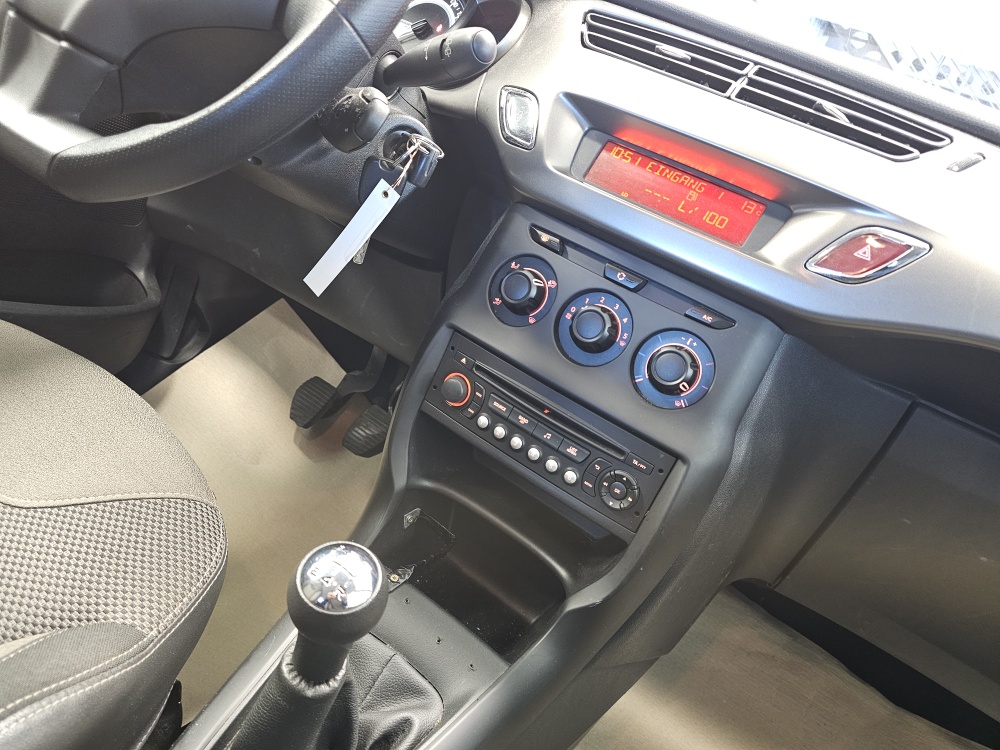 Citroen C3 bei Hoffmann Automobile in Wolfsburg kaufen und sofort mitnehmen - Bild 9