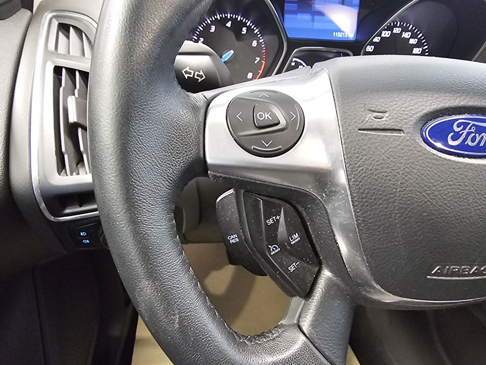 Ford Focus bei Hoffmann Automobile in Wolfsburg kaufen und sofort mitnehmen - Bild 14