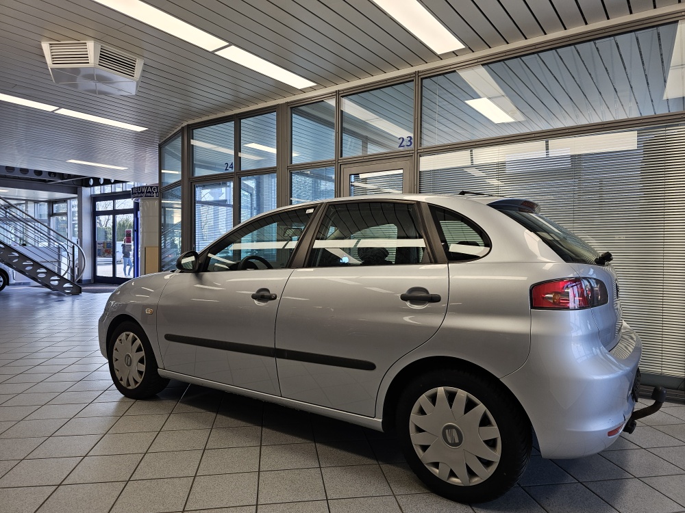 Seat Ibiza bei Hoffmann Automobile in Wolfsburg kaufen und sofort mitnehmen - Bild 14