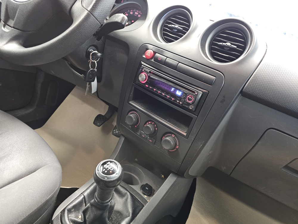 Seat Ibiza bei Hoffmann Automobile in Wolfsburg kaufen und sofort mitnehmen - Bild 7